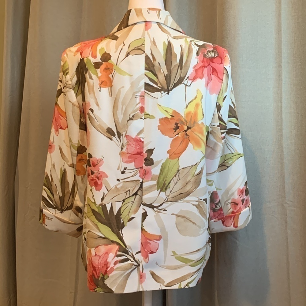 NWOT - Alfred Dunner Buttonless Floral Blazer Size 12 - NWOT - Picture 4 of 16